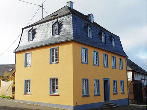 Gelbes Haus, neue Frontansicht
